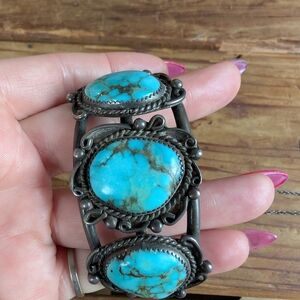 Turquoise and Silver Women's Bracelet